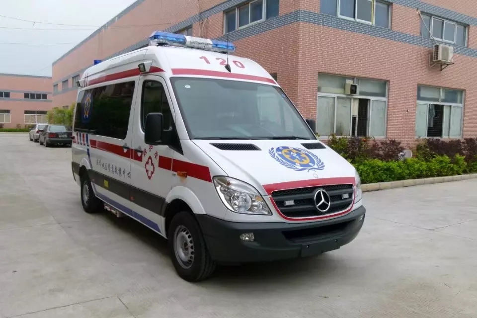 Mercedes Benz Patient Transport Ambulance Car