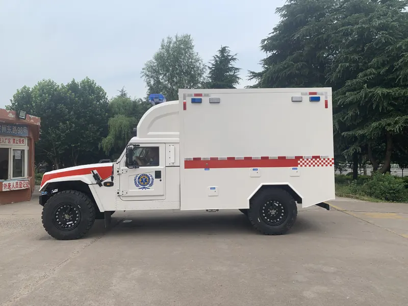 dongfeng off Road Diesel Four-wheel-drive ambulances