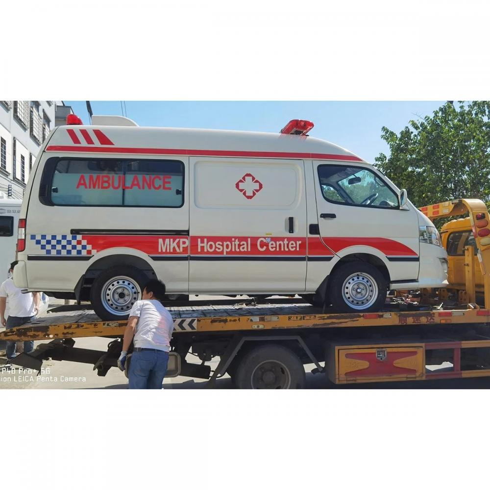 Golden Dragon Ambulance Small Medical Car Emergence Hospital Ambulance Vehicles