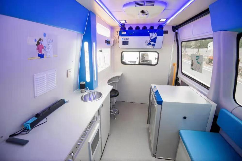 Move vaccination Car Custom ambulance