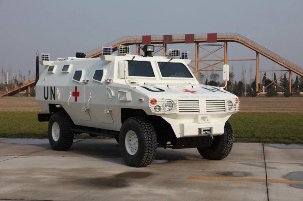 Military armoured ambulance