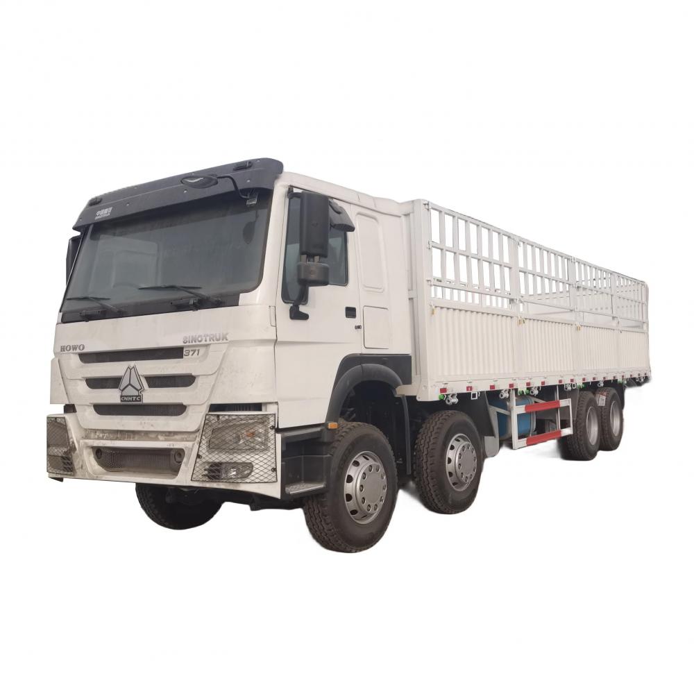 HOWO 8X4 12 Wheels Fence Truck Full Side Wall Cargo Truck Transport Animal