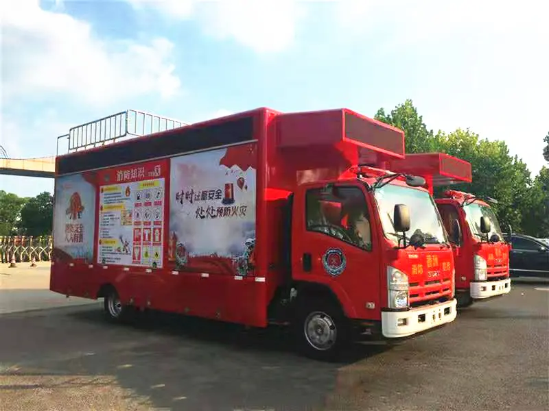 Isuzu P4 P6 LED Digial Mobile Stage Billboard Advertising Truck