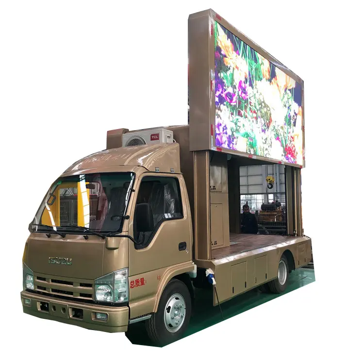 Isuzu Mobile Digital LED Billboard Advertising Truck