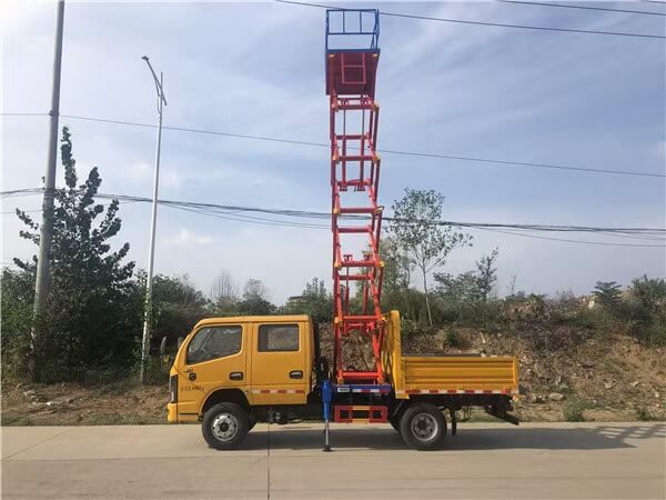 Vertical Scissor Lift Telescopic Bucket Truck 12-18m