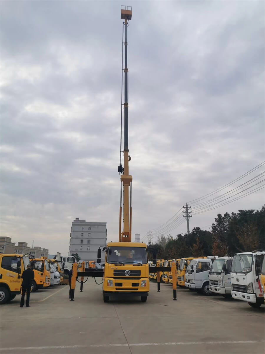 Dongfeng 20 meters aerial working platform truck