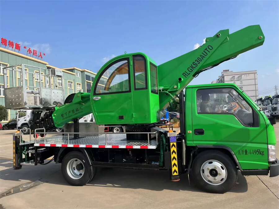 JMC Shunda 14m Aerial Operating Truck