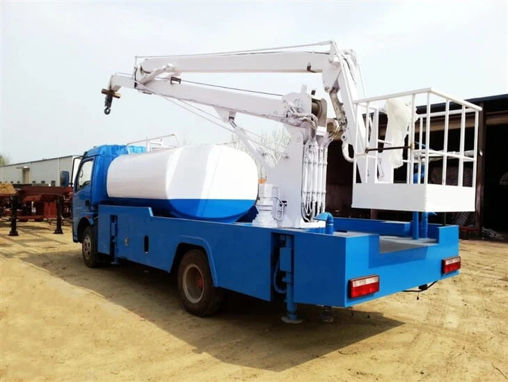 17M Articulated Bucket Truck With Water Jetting Tank