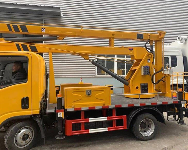 FAW 14m Articulated Bucket Aerial Platform Truck