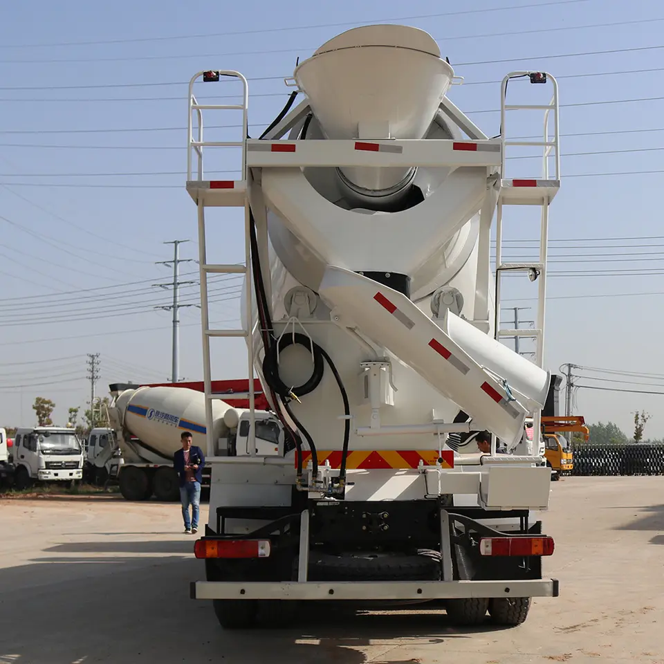 FOTON 8x4 15CBM Agitating Lorry Truck