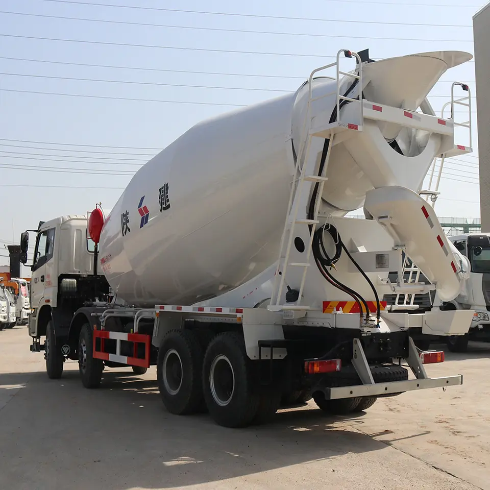 FOTON 8x4 15CBM Agitating Lorry Truck