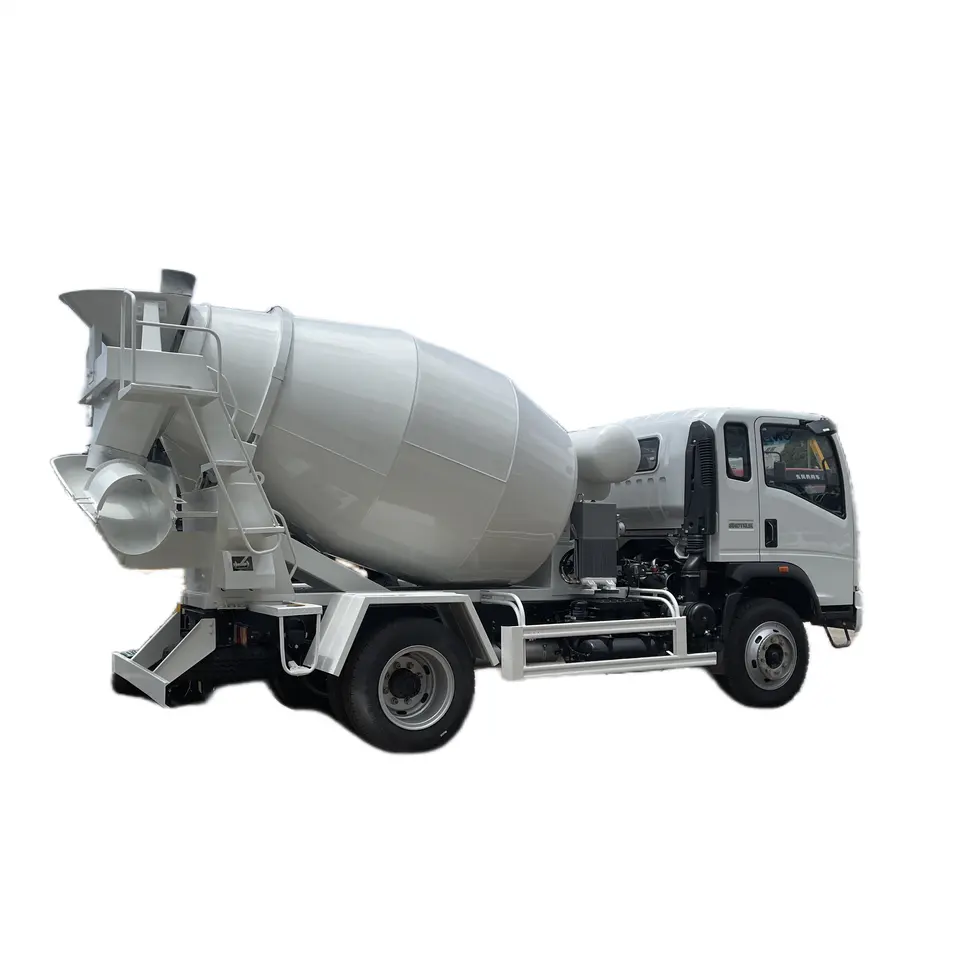 Sinotruck HOWO 4x2 6 wheeler 3 CBM concrete transit mixer truck