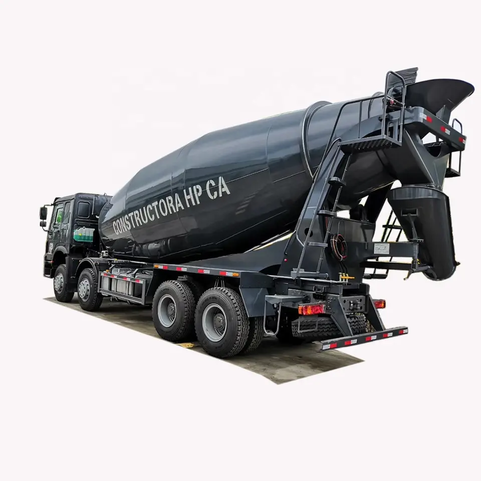 Sinotruck HOWO 8x4 12 wheeler 16 CBM concrete transit mixer truck