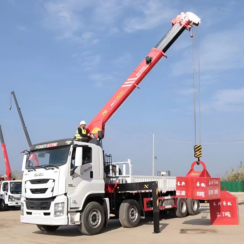 ISUZU GIGA Right Hand 8X4 12Wheels Cargo Truck with 18tons 4 Arm Sany Palfinger Mobile Crane Truck