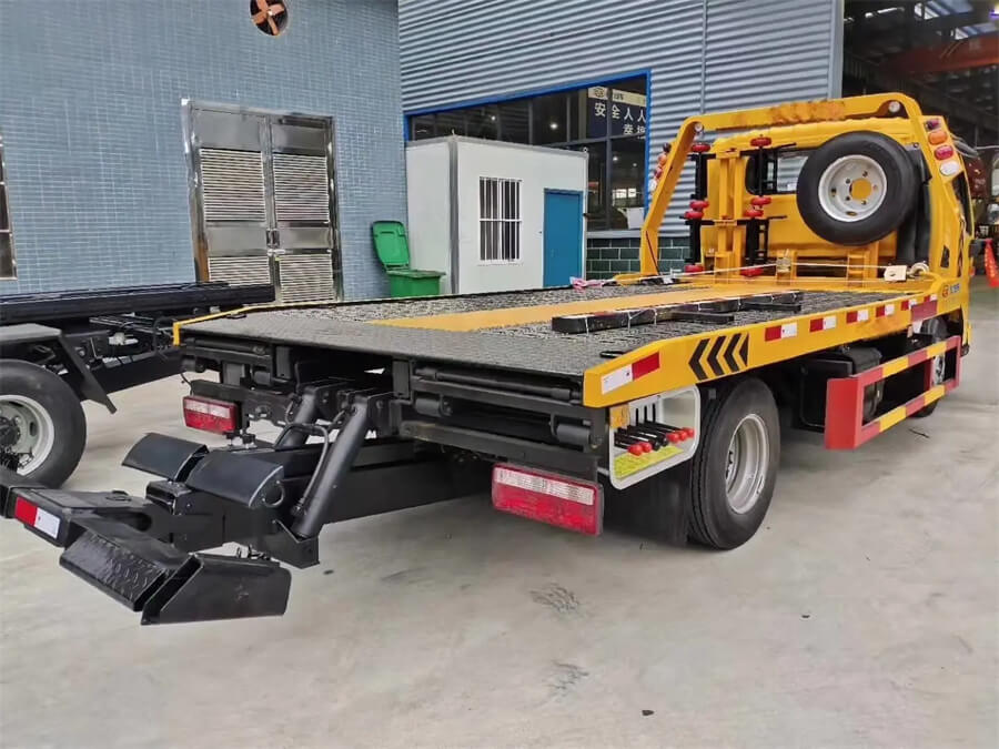 JAC 4X2 4tons 5 Tons Low Angle Full Ground Landing Car Carrier Road Recovery Flatbed Tow Truck