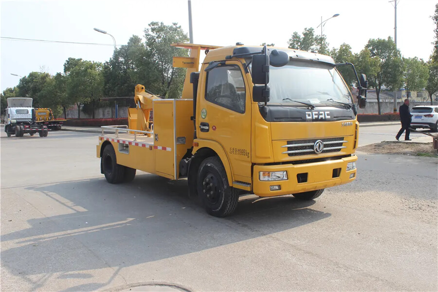 Dongfeng 3t-5t Boom Lift Police Road Rescue Truck 3ton-5ton Wheel-Lift Integrated Tow and Crane Wrecker