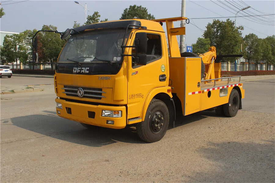 Dongfeng 3t-5t Boom Lift Police Road Rescue Truck 3ton-5ton Wheel-Lift Integrated Tow and Crane Wrecker