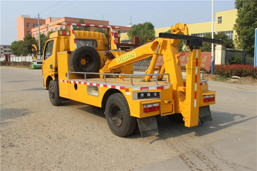 Dongfeng 3t-5t Boom Lift Police Road Rescue Truck 3ton-5ton Wheel-Lift Integrated Tow and Crane Wrecker