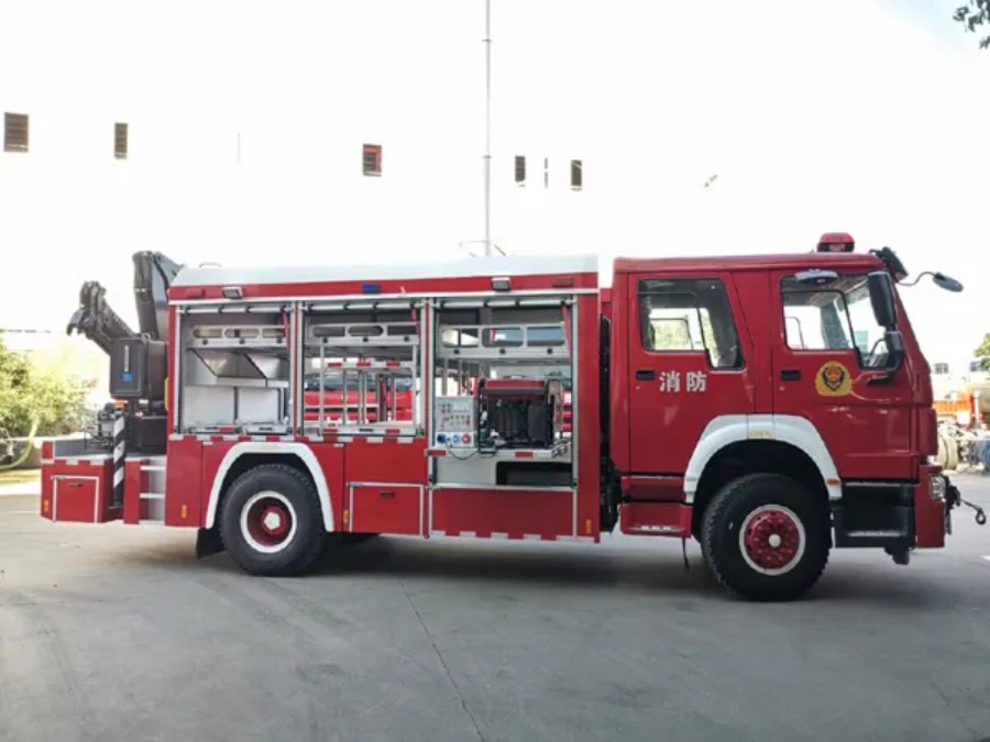 Stinger Rescue Fire Truck