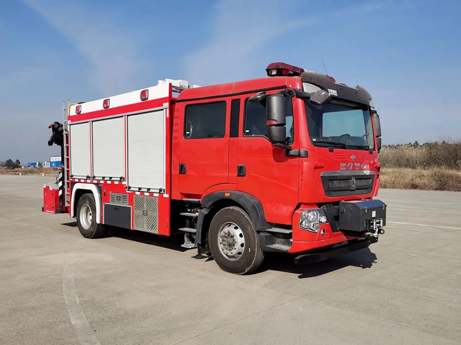 Earthquake Rescue Fire Truck