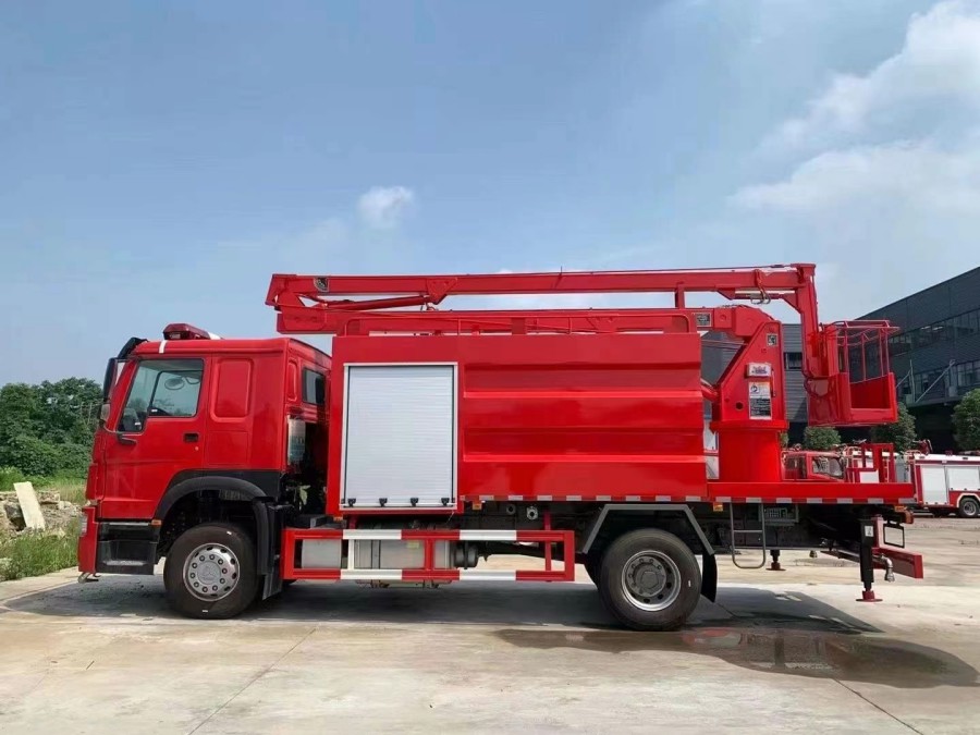 HOWO Multipurpose Fire Truck RHD