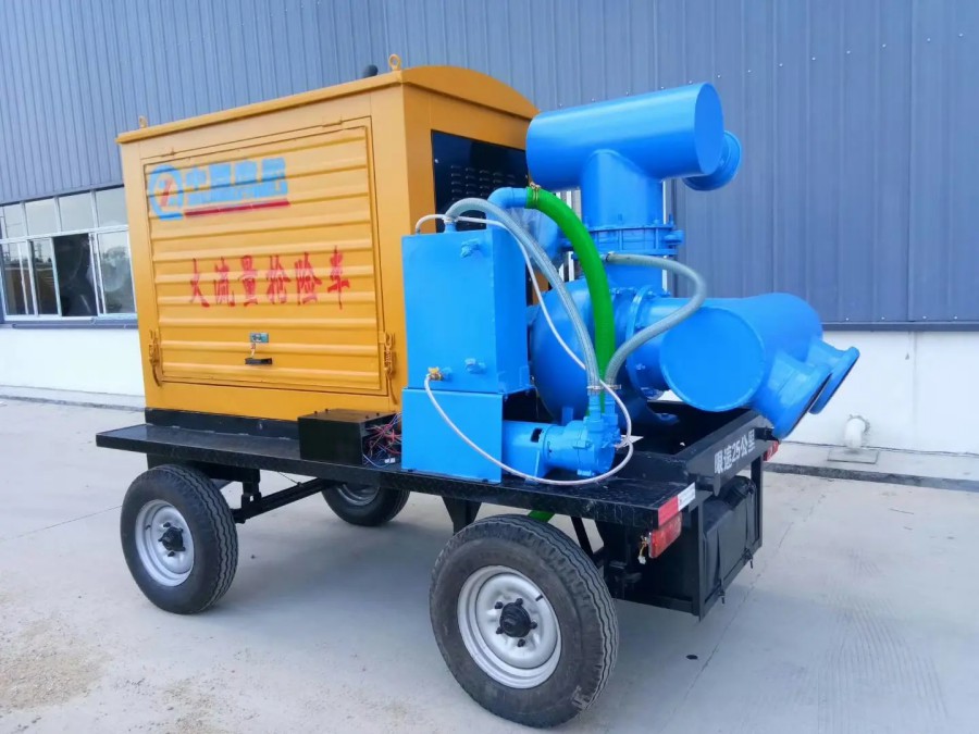 Trailer mounted Drainage Rescue Pumper