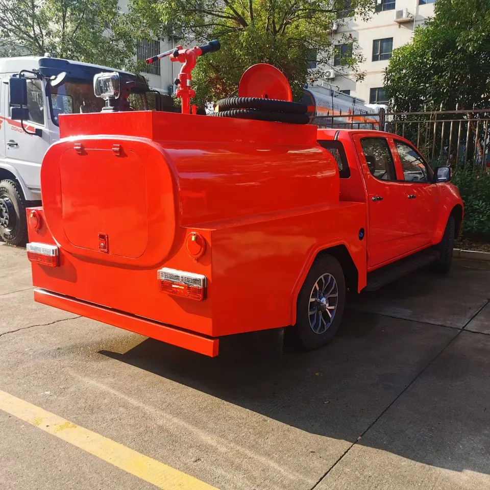 ISUZU Small Water Bowser Fire Truck