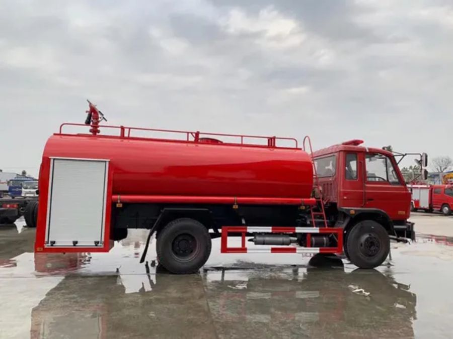 Dongfeng 10tons water sprinkler fire truck