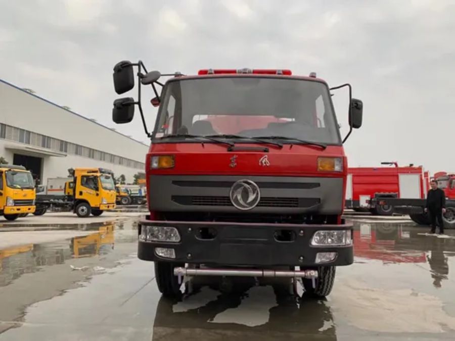 Dongfeng 10tons water sprinkler fire truck