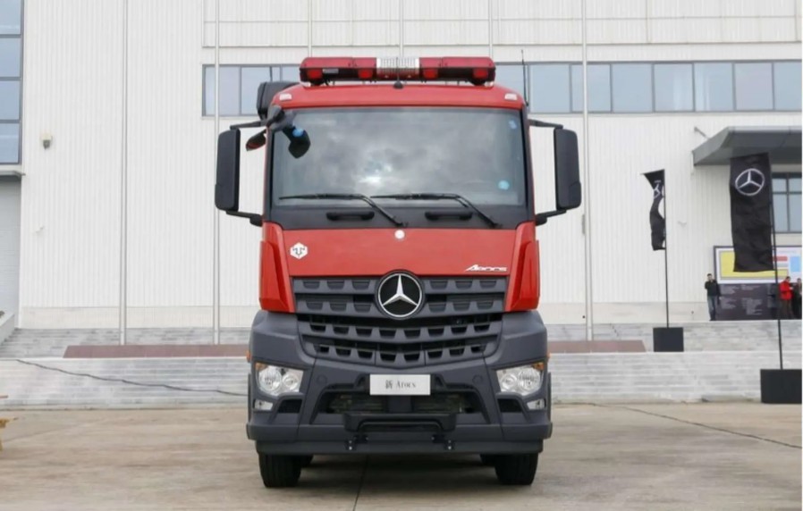 8x4 Super Foam Dry Chemical Powder Fire Truck