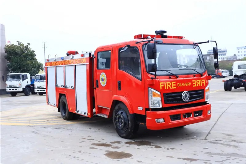 Off Road Rescue 4x4 FWD Fire Fighting Truck