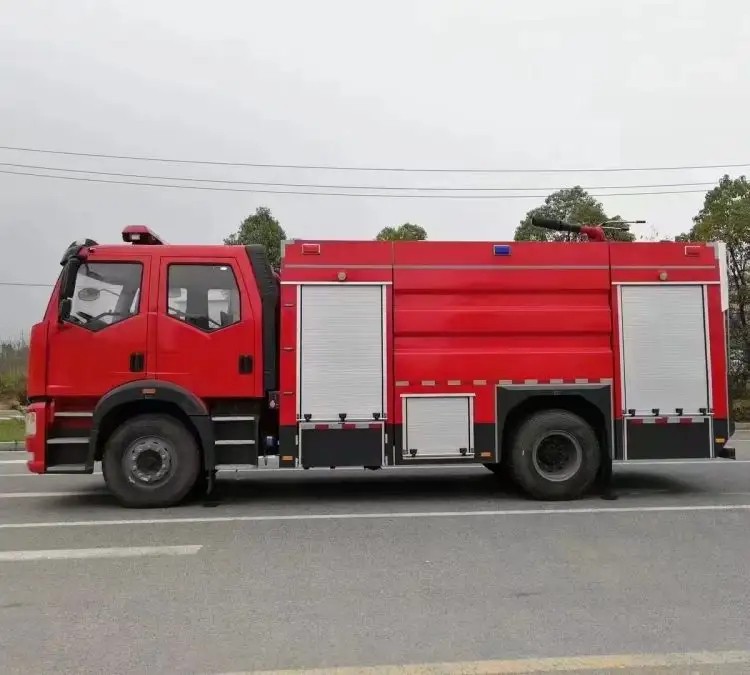 FAW 10 Ton Water Foam Fire Truck