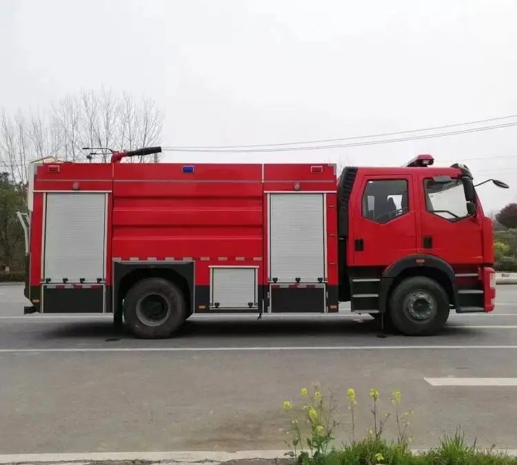 FAW 10 Ton Water Foam Fire Truck