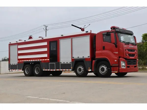 ISUZU GIGA 18 Ton Water Foam Fire Truck