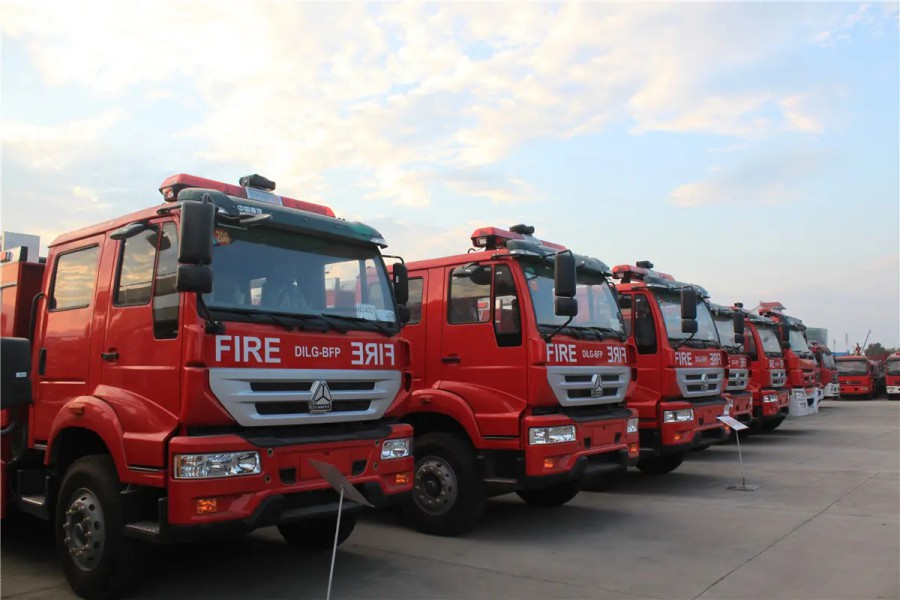 10tons Sinotruk HOWO Forest Fire Fighting Truck