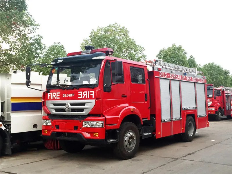 10tons Sinotruk HOWO Forest Fire Fighting Truck