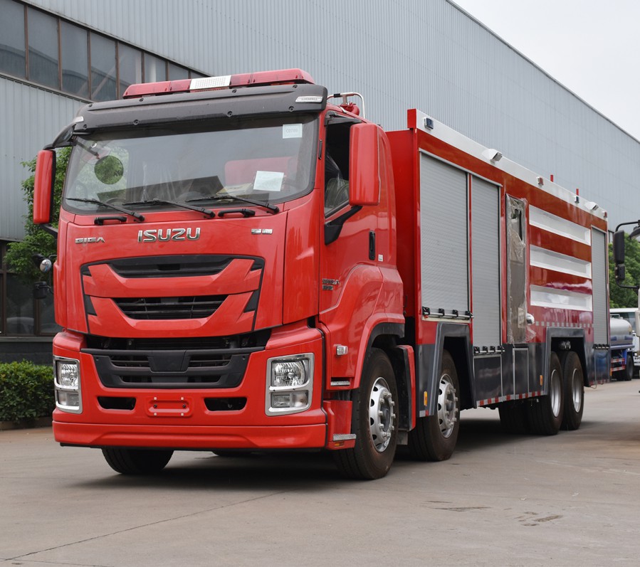 ISUZU 8X4 20Tons Fire Fighting Truck