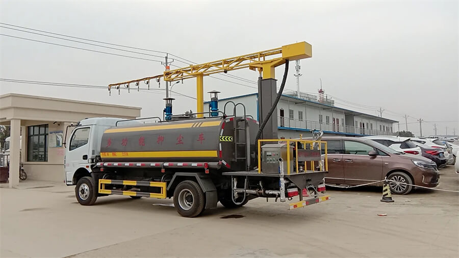 Multi Functional Dust Suppression Disinfection Truck