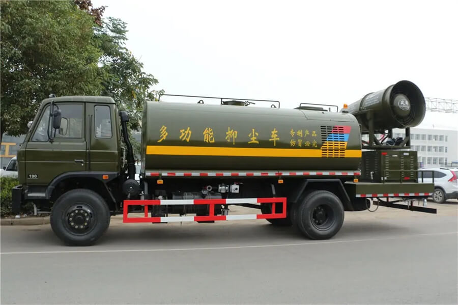 Dongfeng Water Tank Dust Suppression Sprayer 60m 100m 120m 150m Disinfection Truck