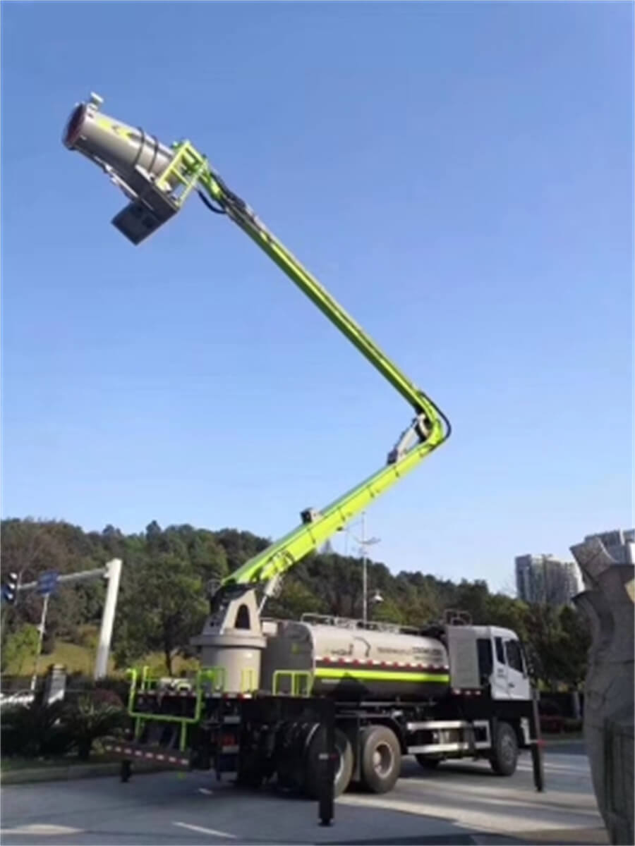 50m 100m Dust Suppression Vehicle Disinfection Tanker Truck