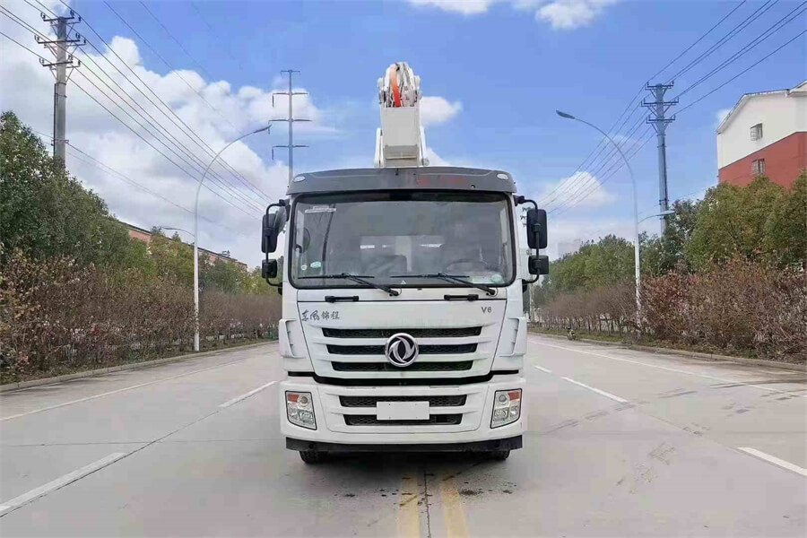 50m 100m Dust Suppression Vehicle Disinfection Tanker Truck