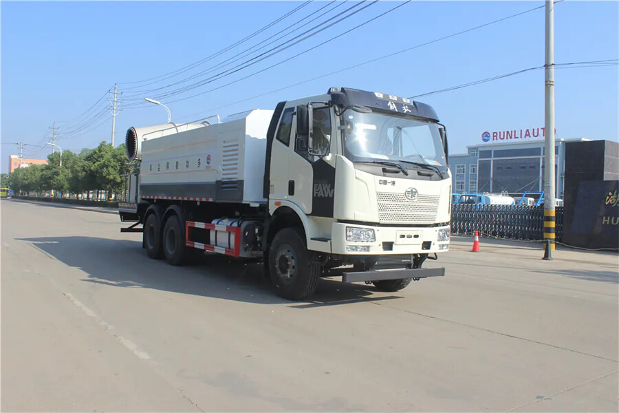 FAW 6X4 Dust Fighter Water Truck Mounted with 100m Spraying Machine