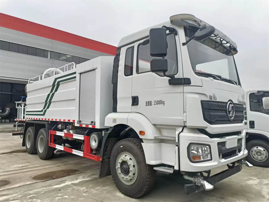 Shacman 12000 Liters 12tons Dust Suppression Water Tank Truck
