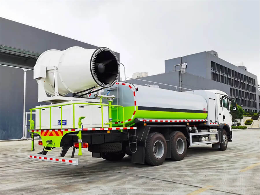 New Sinotruk HOWO 6X4 Virus Reduce and Control Flying Dust Suppression Disinfection Truck