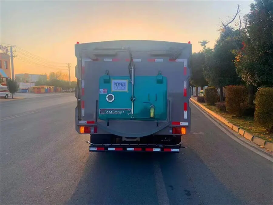 ISUZU 8 CBM Dustless Street Sweeper