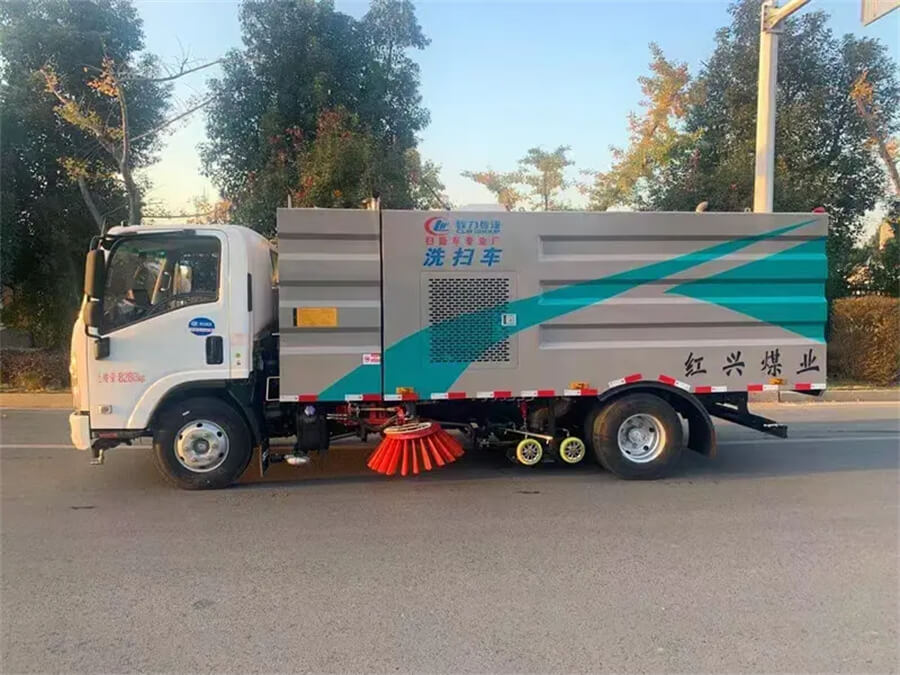 ISUZU 8 CBM Dustless Street Sweeper