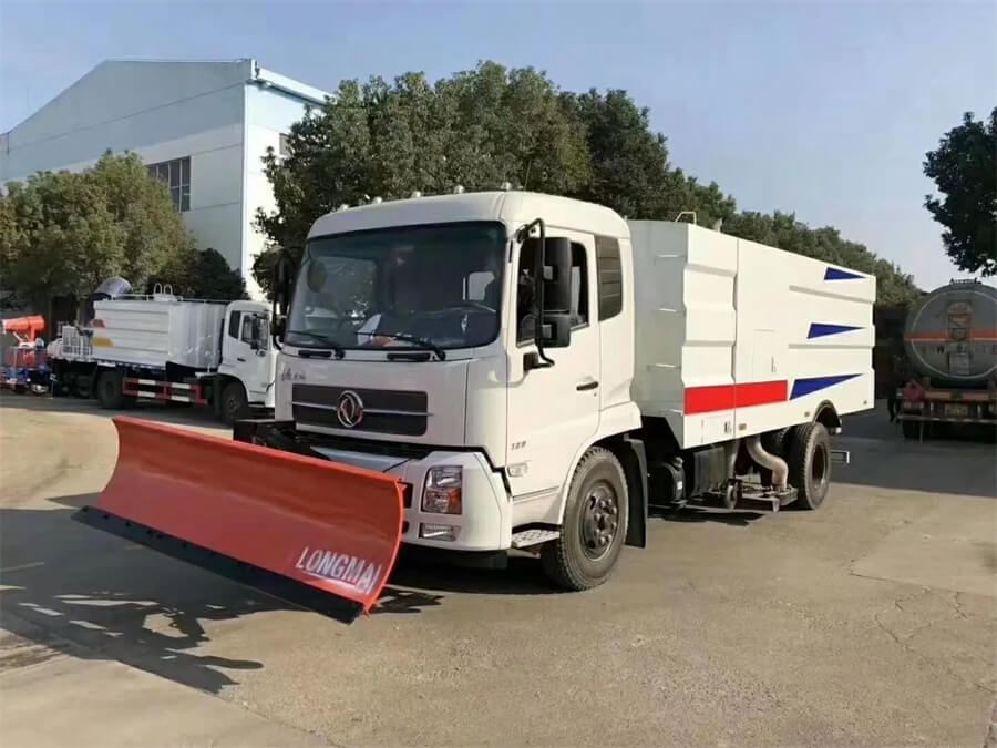Dongfeng 6 Wheelers 10 CBM 10Ton Dust Vacuum Suction Truck