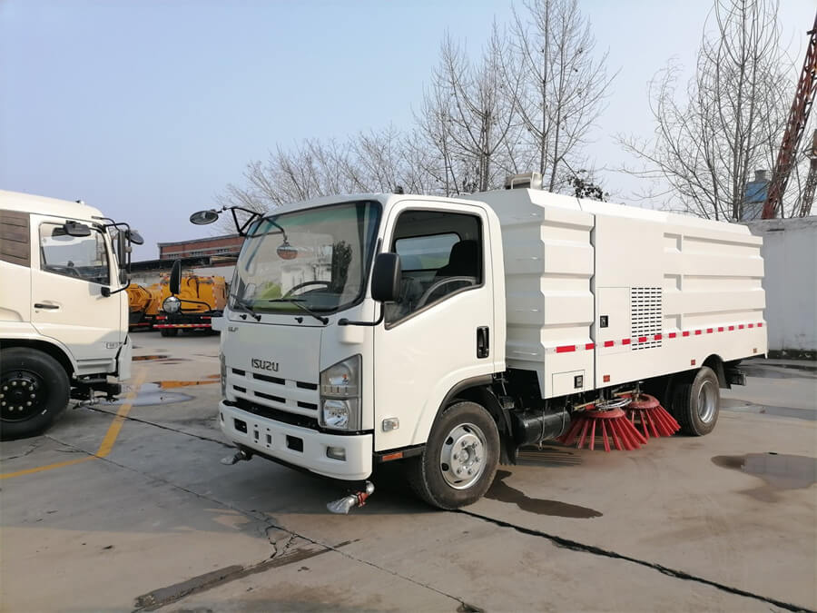 ISUZU 8 CBM Road Sweeper Truck