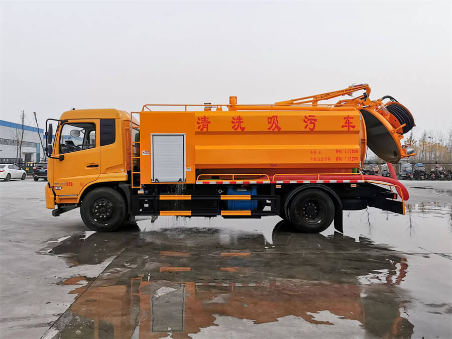 Dongfeng 10cbm Vacuum Isuzu 10000litres Sewage Suction Sewer Jetting Truck