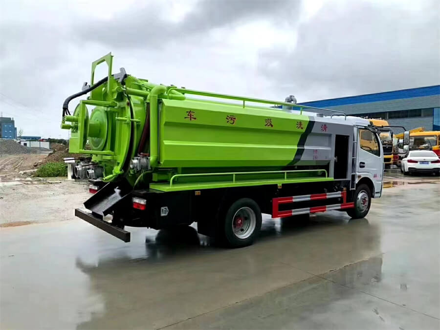 Dongfeng 8cbm Jetting Vacuum Sewer Sludge Cleaning Sewage Suction Truck
